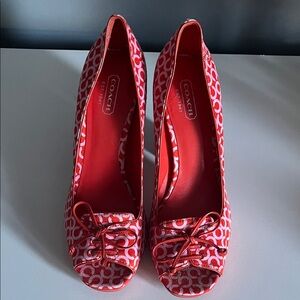 Coach (Corey) Red and White Patterned Heels 6 1/2M